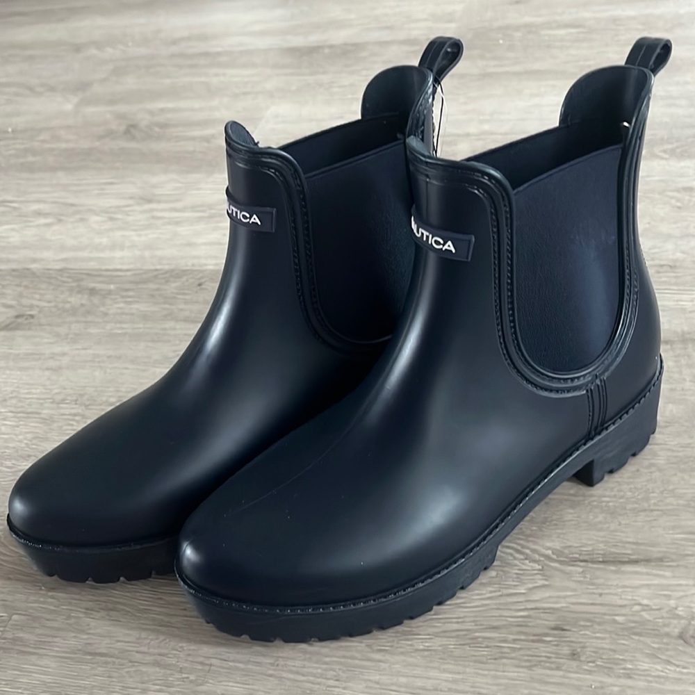 Nautica Boots